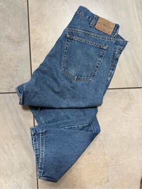Vintage Britannia Jeans Medium Wash Relaxed Fit